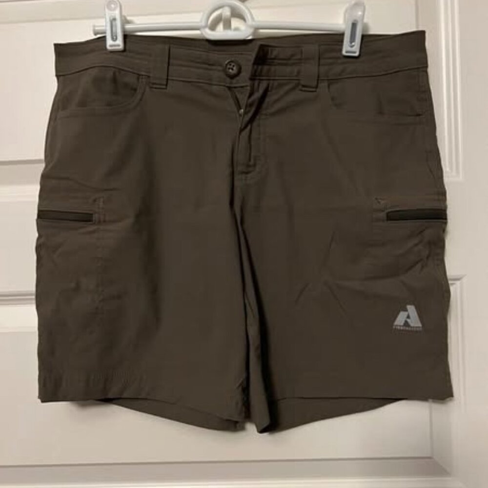 Eddie Bauer Women’s Guide Pro Shorts